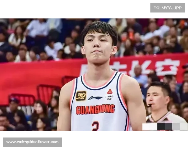 四川男篮投资人发声稳定军心,强调将全力解决球队运营问题 四川男篮投资人发声稳定军心,强调将全力解决球队运营问题